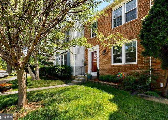 Photo of 2943 Paddock Wood Ct, Oakton, VA 22124
