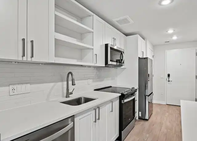 Property at 4000 Wisconsin Ave NW Unit 1B-4K-541, Washington, DC, 20016, 1 bed, 1 bath, [object Object]