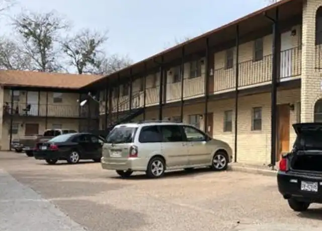 Property at 703 N Gilmer St, Killeen, TX, 76541, 1 bed, 1 bath, [object Object]