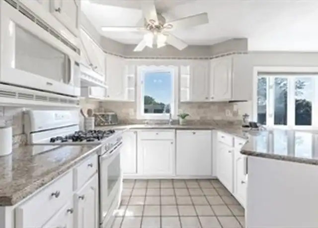 Property at 504 Cross St Unit 2, Malden, MA, 02148, 3 beds, 2 baths, [object Object]