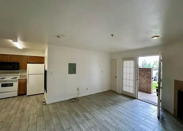 Property at 9817 Walnut St #104, Dallas, TX, 75243, 1 bed, 1 bath, [object Object]