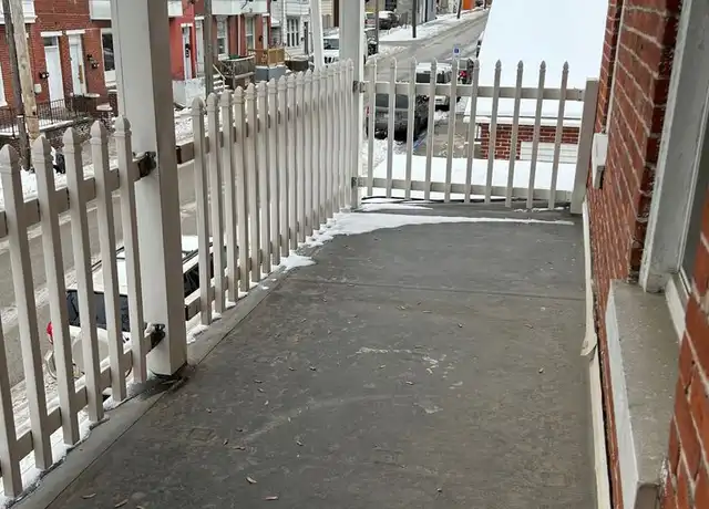 Property at 700 W Philadelphia St Unit 2, York, PA, 17401, 3 beds, 1 bath, [object Object]