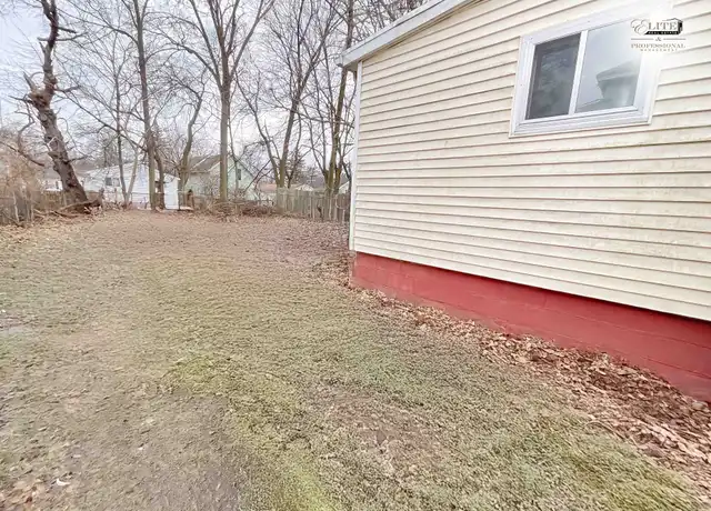 Property at 910 Westmoreland Ave, Lansing, MI, 48915, 2 beds, 1 bath, [object Object]