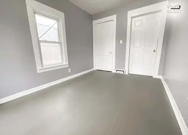 Property at 910 Westmoreland Ave, Lansing, MI, 48915, 2 beds, 1 bath, [object Object]