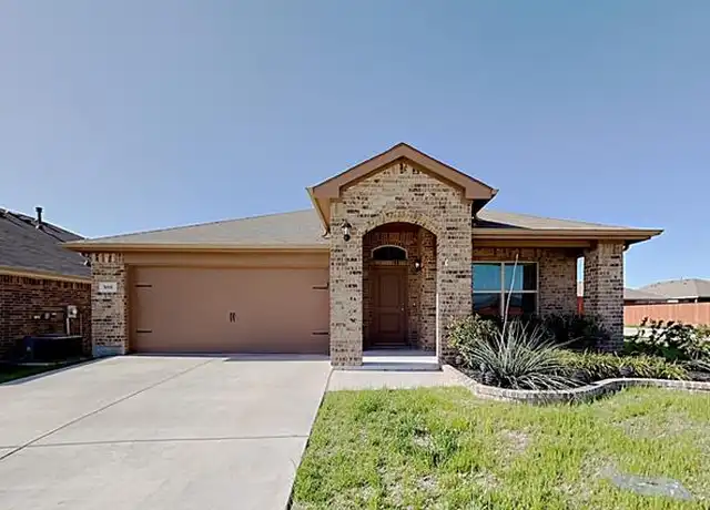 Property at 900 Walls Blvd, Crowley, TX, 76036, 3 beds, 2 baths, [object Object]