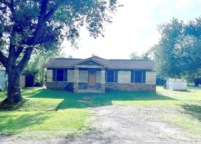 Property at 2402 4th Ave, La Marque, TX, 77568, 3 beds, 2 baths, [object Object]