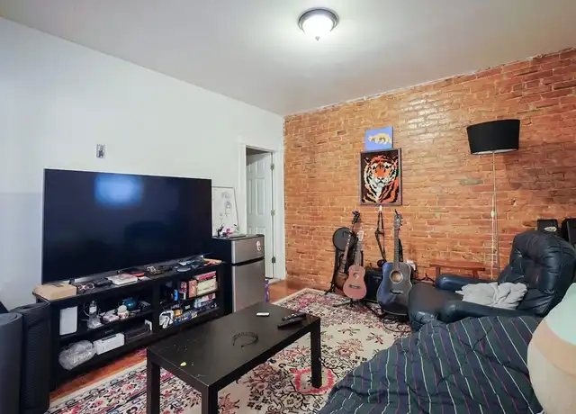 Property at 35 Adamson St Unit 2, Allston, MA, 02134, 3 beds, 1.5 baths, [object Object]
