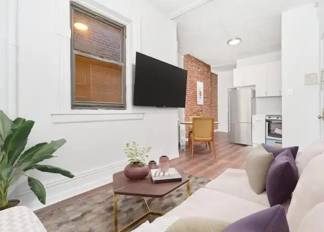 Property at 319 E 83rd St, New York, NY, 10028, 1 bed, 1 bath, [object Object]