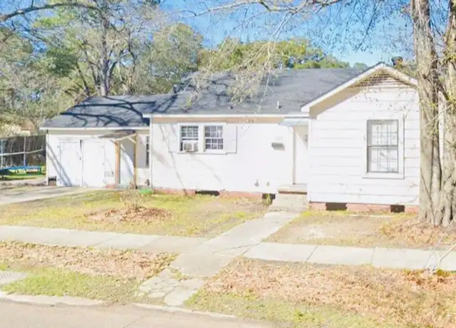 Property at 4655 Fairfields Ave, Baton Rouge, LA, 70802, 3 beds, 1 bath, [object Object]