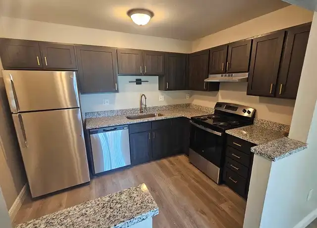 Property at Aviators Landing - 1570 Shiloh Springs Rd, Dayton, OH, 45426, 2 beds, 1 bath, [object Object]
