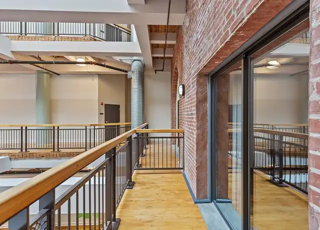 Property at Six Cord - 1000 Washington Ave, Saint Louis, MO, 63101, 1-2 bed, 1-2.5 bath, [object Object]