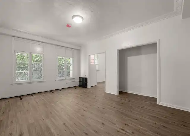 Property at 745 S Normandie Ave, Los Angeles, CA, 90005, 0 beds, 1 bath, [object Object]