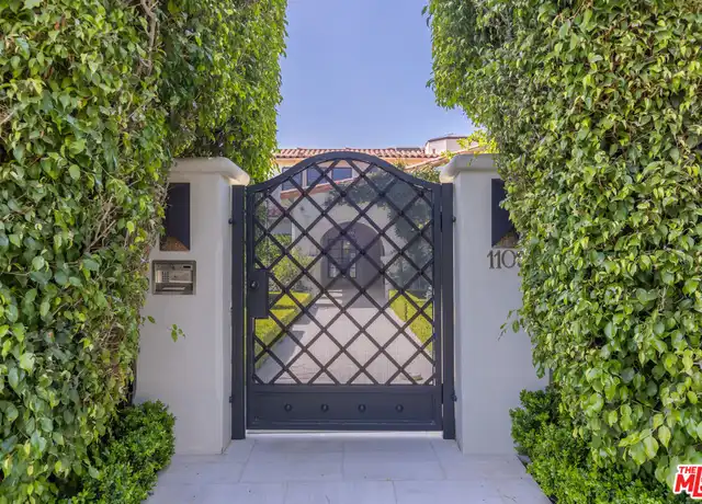 Property at 1109 Tower Rd, Beverly Hills, CA, 90210, 5 beds, 6.5 baths, [object Object]