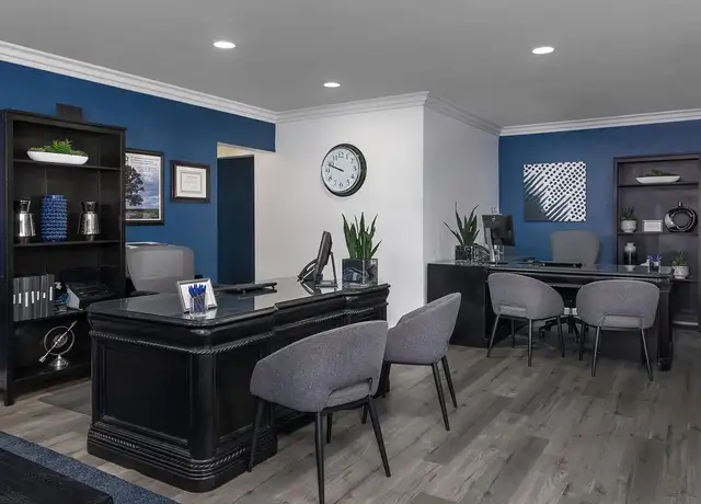 Photo of 1040 W 7th St, Upland, CA 91786