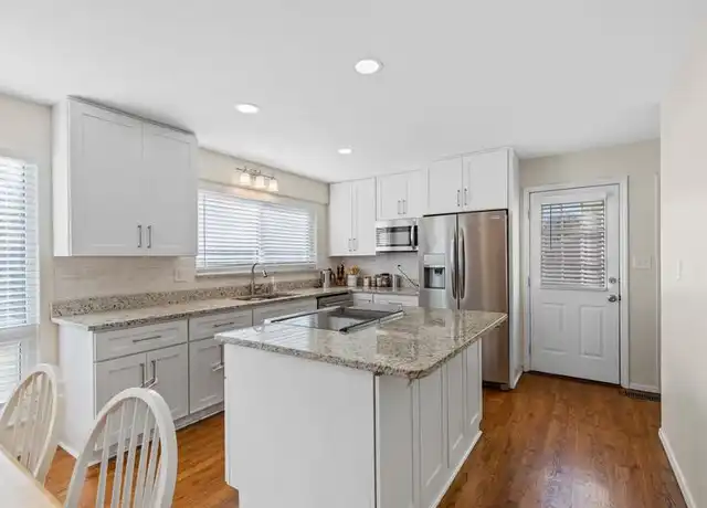 Property at 12958 Ambois Dr, Creve Coeur, MO, 63141, 4 beds, 2.5 baths, [object Object]