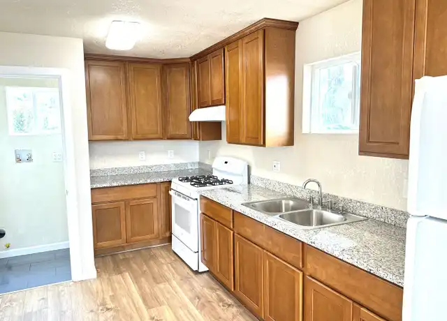 Property at 2101 103rd Ave, Oakland, CA, 94603, 2 beds, 1 bath, [object Object]