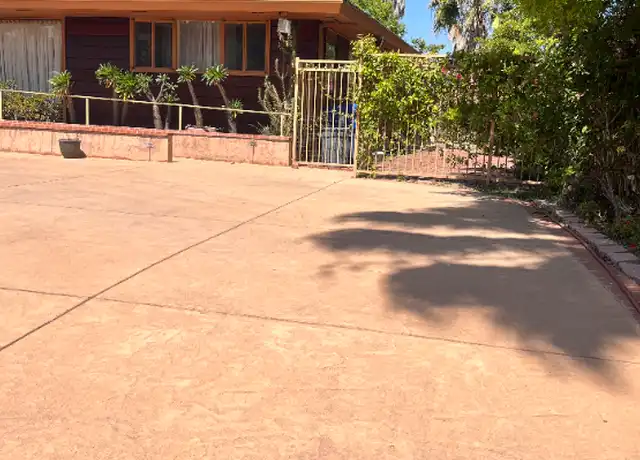 Property at 415 S Rimpau Blvd, Los Angeles, CA, 90020, 3 beds, 2 baths, [object Object]