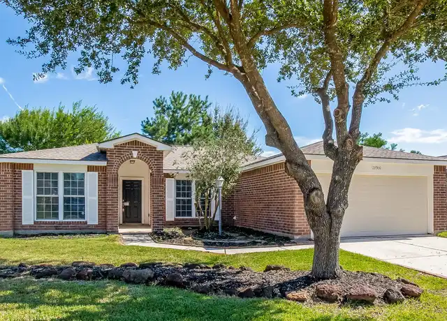 Property at 28906 Loddington St, Spring, TX, 77386, 4 beds, 2 baths, [object Object]