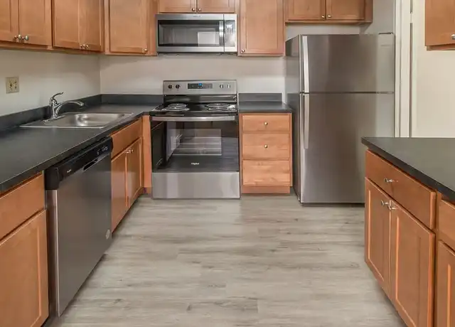 Property at Lehigh Valley - 2 Maryland Cir, Whitehall, PA, 18052, 1-2 bed, 1 bath, [object Object]
