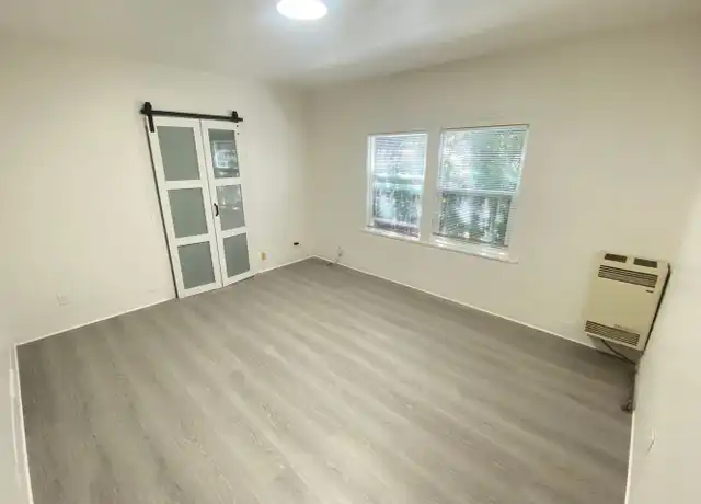 Property at 5918 Genoa St Unit 3, Oakland, CA, 94608, 0 beds, 1 bath, [object Object]