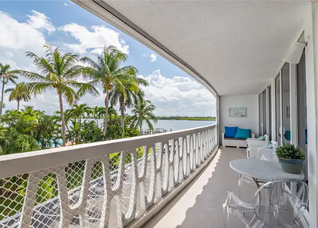 Property at 2505 S Ocean Blvd Unit 314, Palm Beach, FL, 33480, 2 beds, 2 baths, [object Object]