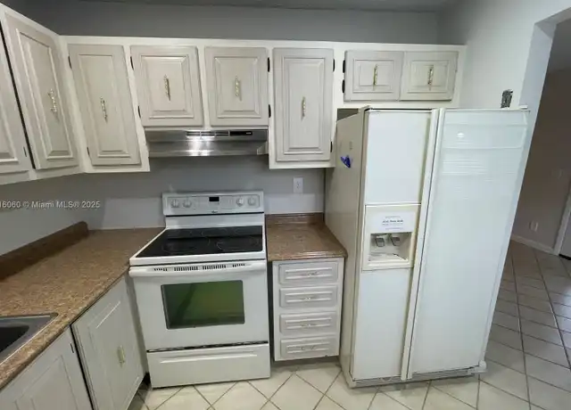Property at 413 Saxony Way #413, Delray Beach, FL, 33446, 2 beds, 2 baths, [object Object]