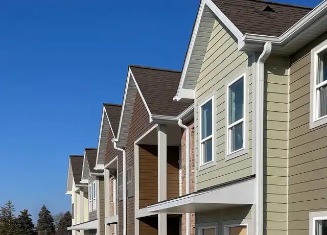 Property at 3529 30th Ave Unit B8, Kenosha, WI, 53144, 2 beds, 1 bath, [object Object]