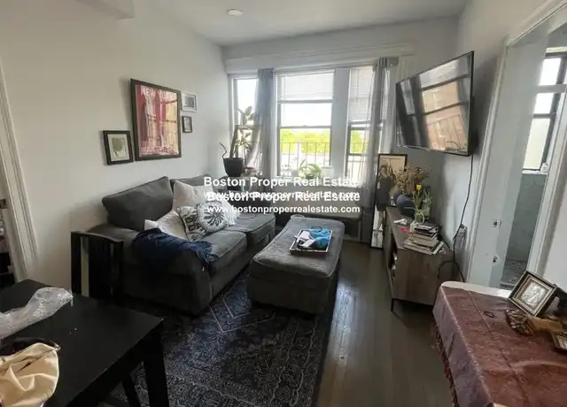 Property at 20 Queensberry St, Boston, MA, 02215, 2 beds, 1 bath, [object Object]