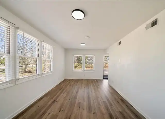 Property at 1788 N Druid Hills Rd Unit 2, Atlanta, GA, 30324, 2 beds, 1 bath, [object Object]