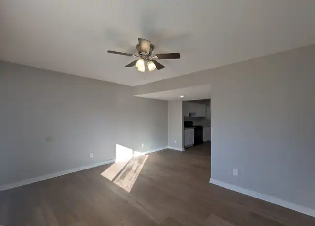 Property at 221 Laurel Unit 18, Cave City, AR, 72521, 2 beds, 1 bath, [object Object]