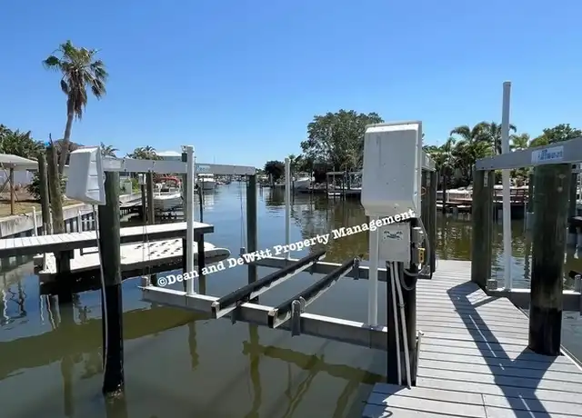 Property at 3401 Coquina Key Dr SE, Saint Petersburg, FL, 33705, 3 beds, 2 baths, [object Object]