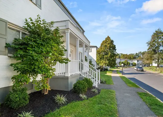 Photo of 41 Wolfpit Ave, Norwalk, CT 06851