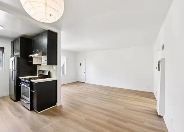 Property at 200 N Rampart Blvd Unit 04, Los Angeles, CA, 90026, 1 bed, 1 bath, [object Object]