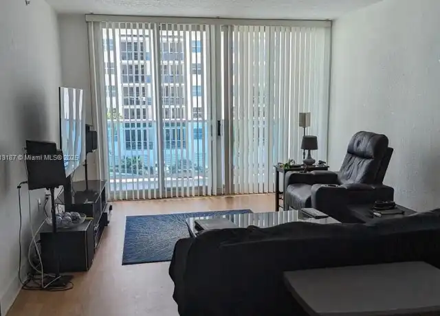 Property at 7501 E Treasure Dr Unit 3S, North Bay Village, FL, 33141, 1 bed, 1 bath, [object Object]