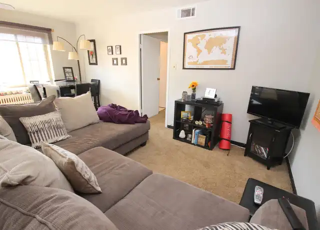 Property at 6009 Fifth Ave Unit B-10, Pittsburgh, PA, 15232, 1 bed, 1 bath, [object Object]
