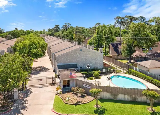 Property at 17573 Red Oak Dr #7573, Houston, TX, 77090, 2 beds, 2.5 baths, [object Object]