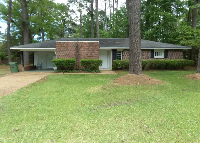 Property at 1331 Robinette Dr, Ruston, LA, 71270, 3 beds, 2 baths, [object Object]