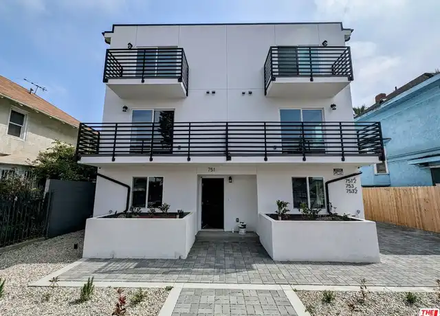 Property at 753 E Adams Blvd, Los Angeles, CA, 90011, 5 beds, 5 baths, [object Object]