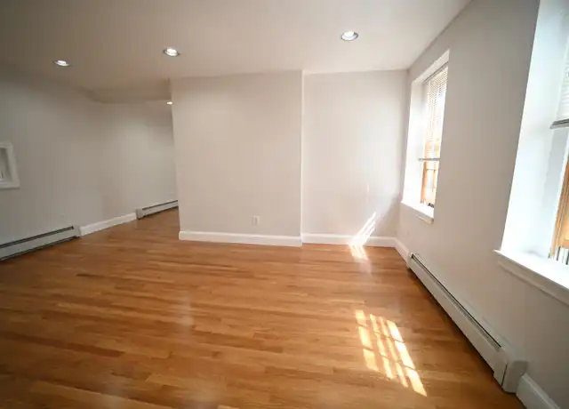Property at 9 Winchester St Unit 5, Boston, MA, 02116, 2 beds, 1 bath, [object Object]