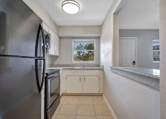 Property at Belair Apartments - 900 E Airport Blvd, Sanford, FL, 32773, 1-2 bed, 1 bath, [object Object]