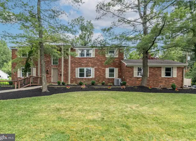 Property at 1800 Lark Ln, Cherry Hill, NJ, 08003, 5 beds, 3.5 baths, [object Object]