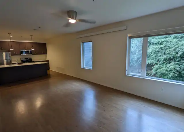 Property at 3939 S View Point Ter Unit 4E, Portland, OR, 97239, 1 bed, 1 bath, [object Object]