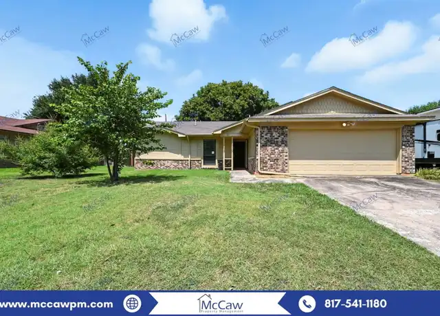 Property at 1333 Mercedes St, Benbrook, TX, 76126, 3 beds, 2 baths, [object Object]