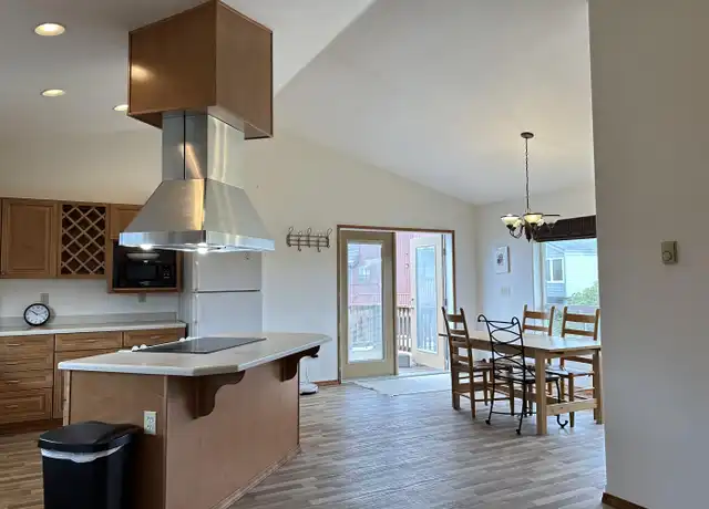 Property at 637 Ocean Shores Blvd SW Unit 1, Ocean Shores, WA, 98569, 2 beds, 1 bath, [object Object]