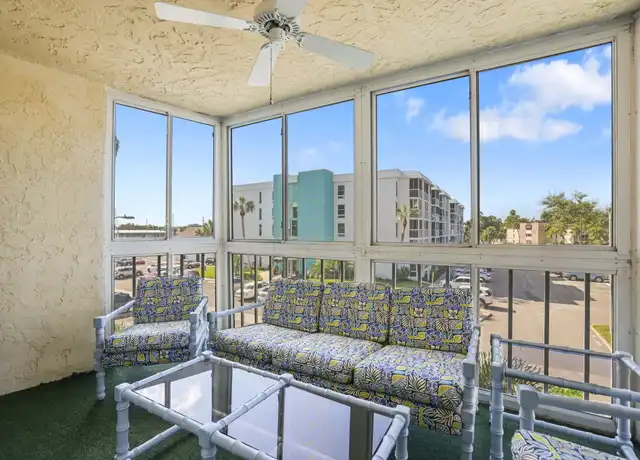 Property at 4902 38th Way S #309, Saint Petersburg, FL, 33711, 1 bed, 1.5 baths, [object Object]