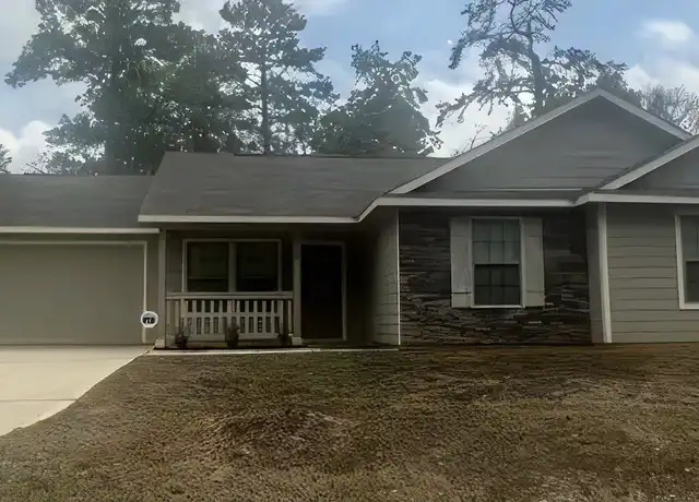 Property at 10604 Royal Adrian Dr, Conroe, TX, 77303, 3 beds, 2 baths, [object Object]