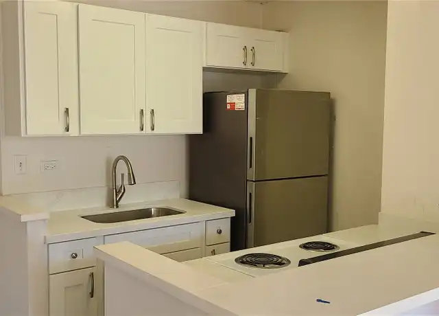 Property at 1535 Pensacola St #601, Honolulu, HI, 96822, 1 bed, 1 bath, [object Object]