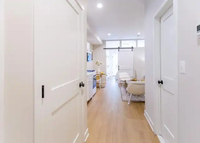 Property at 711 E St SE Unit 102, Washington, DC, 20003, 1 bed, 1 bath, [object Object]