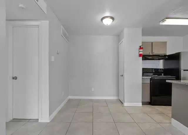Property at Buena Vista Apartments - 11505 Keegans Ridge Rd, Houston, TX, 77031, 1-3 bed, 1-2 bath, [object Object]