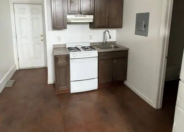 Property at 2014 Main St Unit 23, Bridgeport, CT, 06604, 1 bed, 1 bath, [object Object]